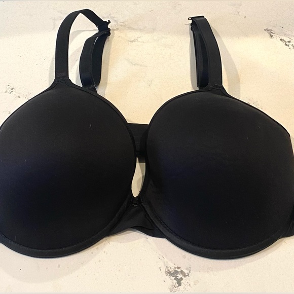Chantelle 2196, Modern Invisible Plunge Memory Foam Bra. Size 36DD - Picture 8 of 10